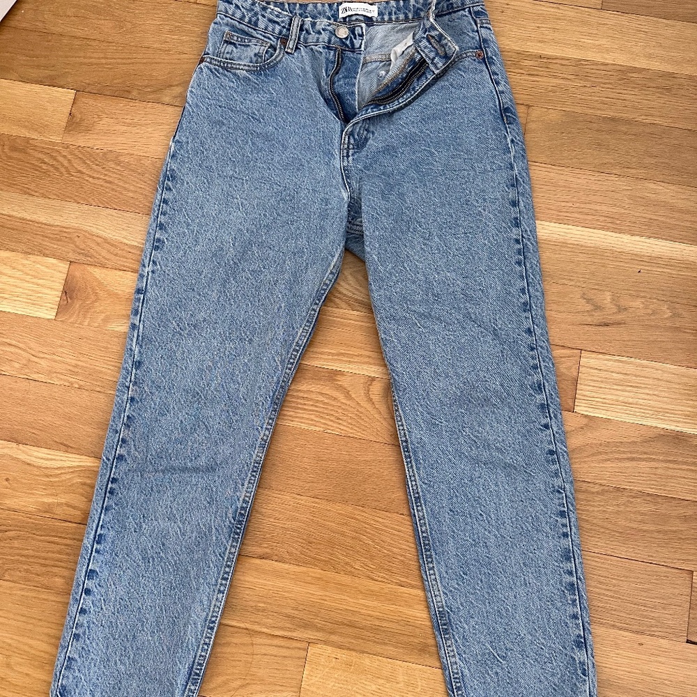 Zara High Waisted Mom Jean Denim